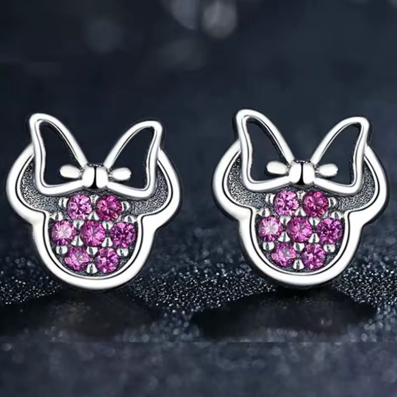 MINNIE ♡ PINK Crystal Stud Earrings With Gift Bag - Picture 1 of 7